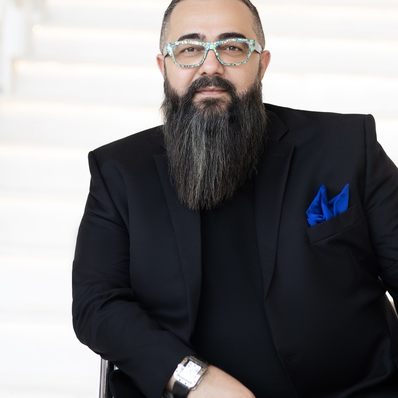 مصمم المجوهرات فخري طربين: تعاوني مع عائلة فيراري من المحطات الأكثر إثارة في مسيرتي