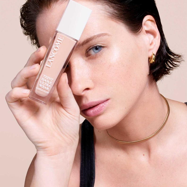 فاونديشن TEINT IDOLE ULTRA WEAR CARE & GLOW الجديد 