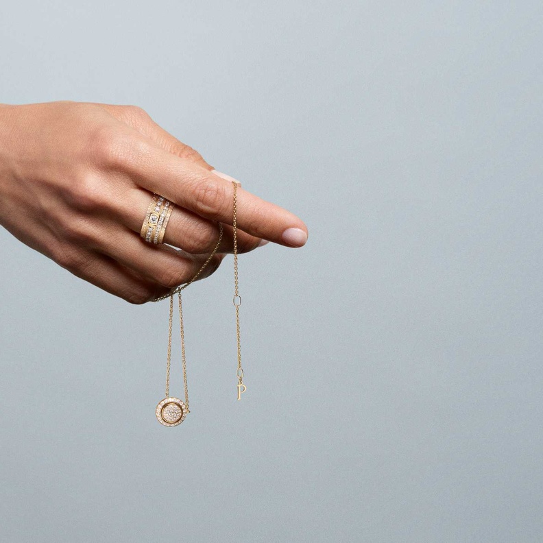 رمز واحد، صنعة محترفة واحدة: مجموعة بوسيشن Possession الجديدة