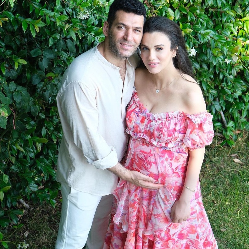 مراد يلدريم Murat Yıldırım يستقبل مولودته الأولى