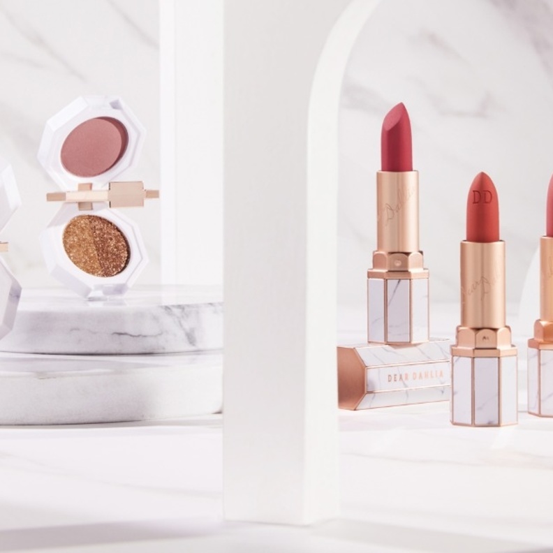 مجموعة "رومانتك ديلايت كولكشن" الأكثر مبيعاً في العالم تعود بألوان جديدة ومنعشة