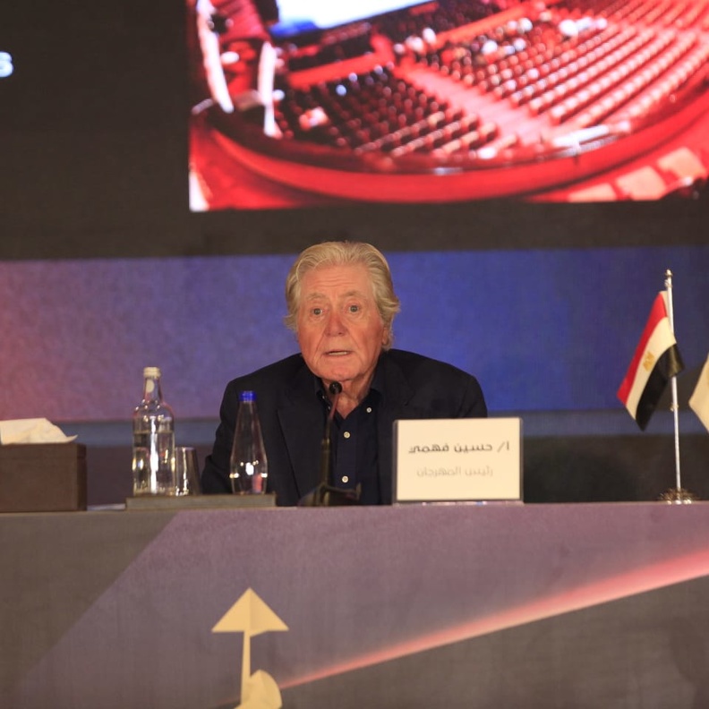 حسين فهمي في مؤتمر مهرجان القاهرة 