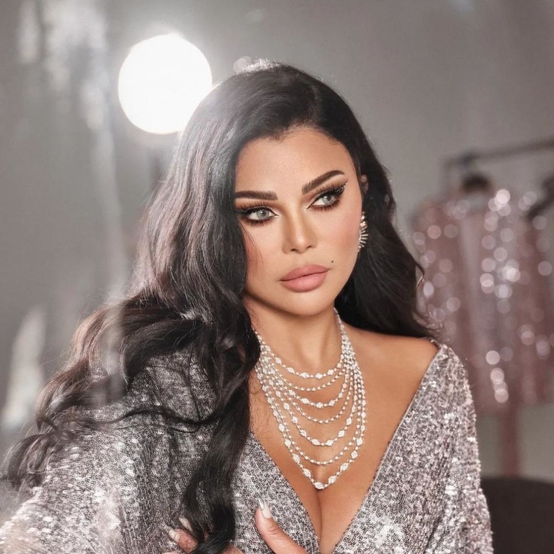 مجوهرات النجمة هيفاء وهبي