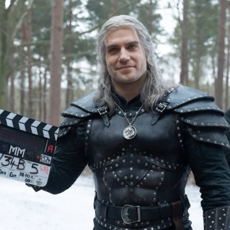 هنري كافيل من كواليس مسلسل "The Witcher"