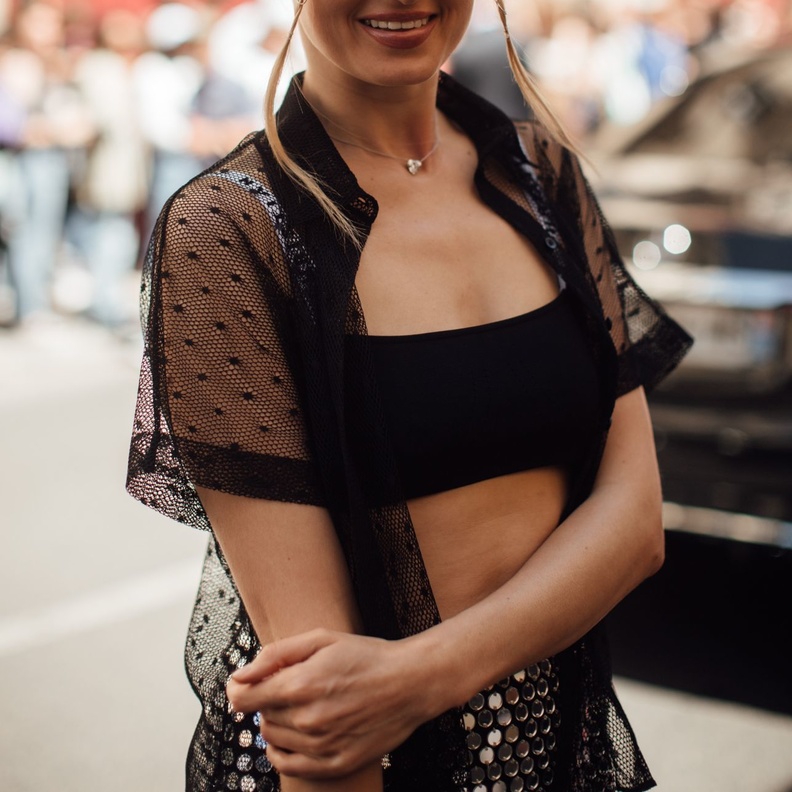 نصائح لإستعادة نعومة الأكواع والكعوب الجافة والمتشققة