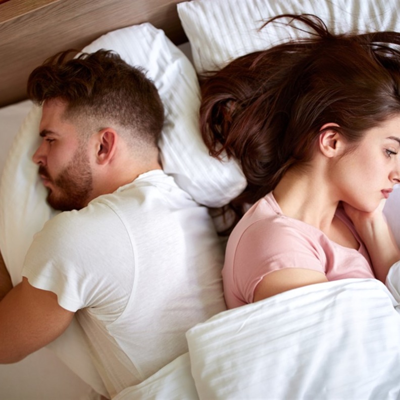أسباب البرود العاطفي بين الزوجين