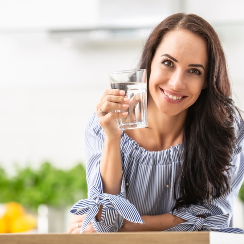 أطعمة ومشروبات صحية تحميك من تجلط الدم القاتل