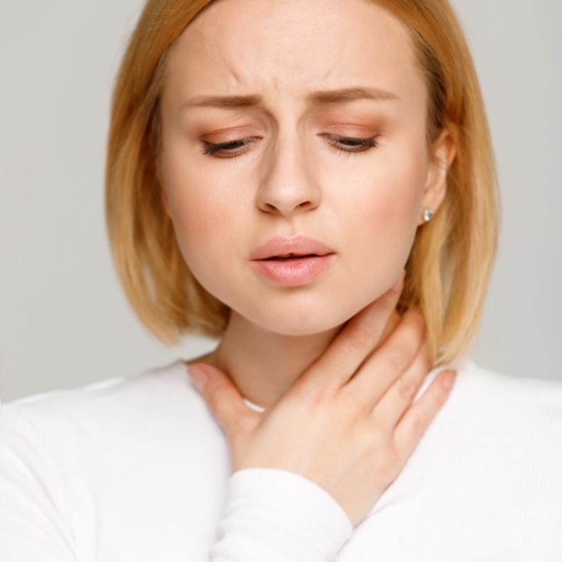 الرتج البلعومي المريئي حالة نادرة يمكن علاجها بالمنظار