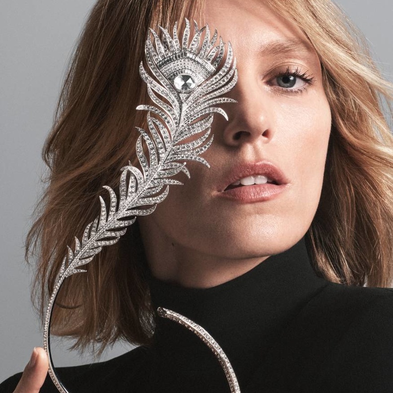 من موقع بوشرون الرسمي