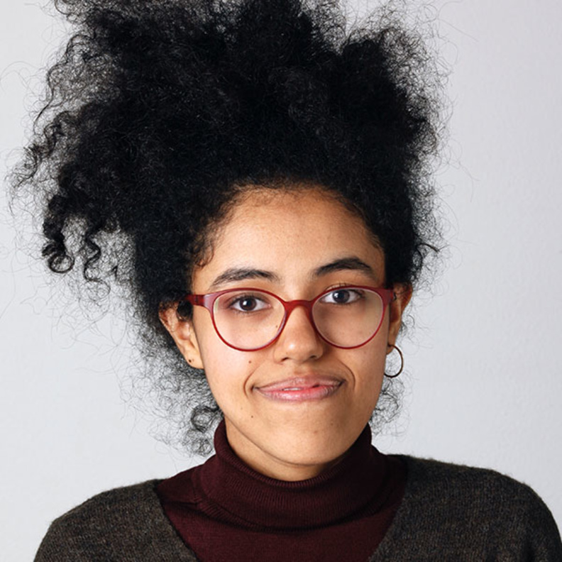 العرض الأول للفيلم السعودي "مامي لا مولا" للمخرجة "أنهار سالم" في مهرجان أيام قرطاج السينمائية