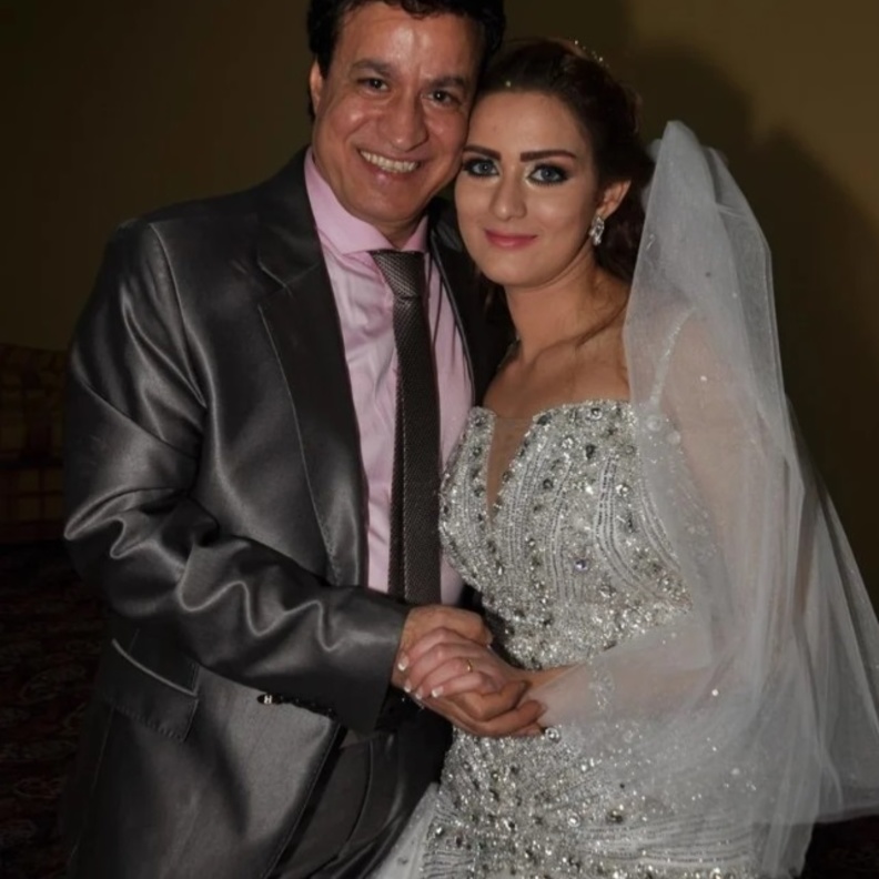 حلمي عبد الباقي في حفل زفاف ابنته الاولى.jpg