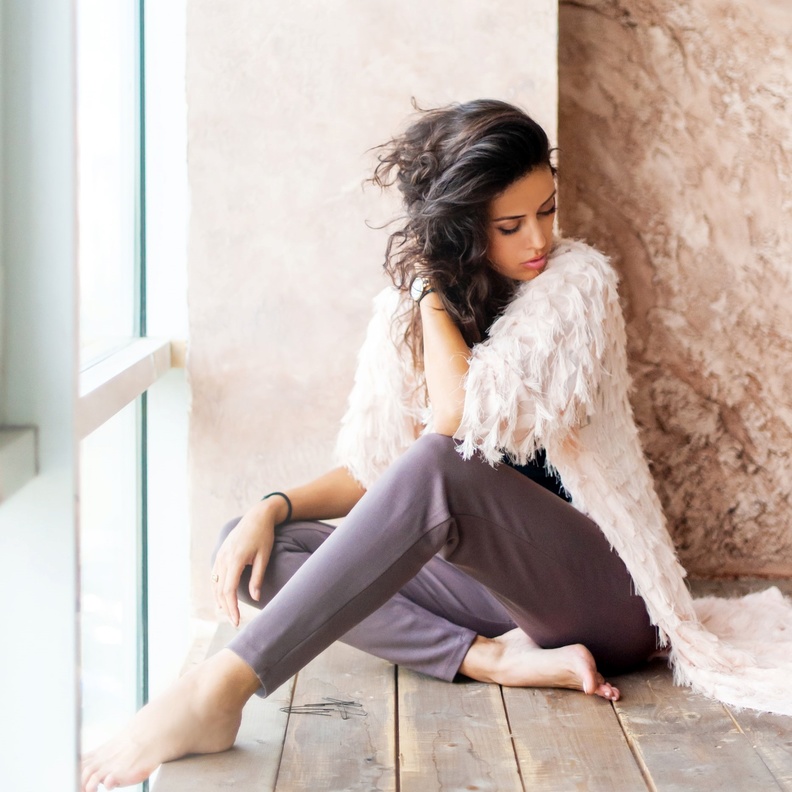 صورة رئيسية دليلك الشامل للحفاظ على جمال قدميكِ من التشقُقات