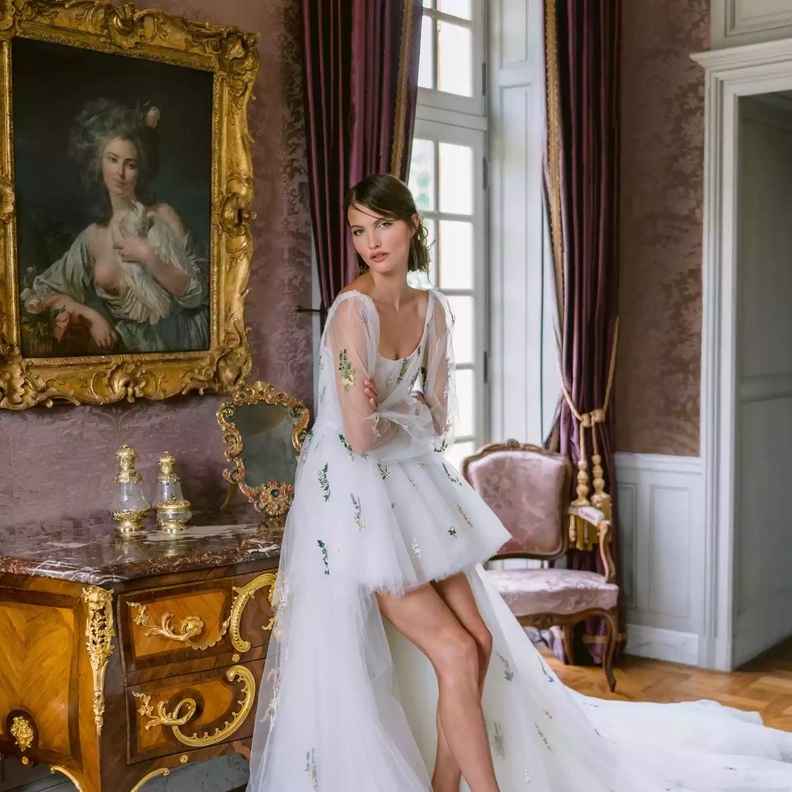 فساتين زفاف قصيرة 2023@moniquelhuillier