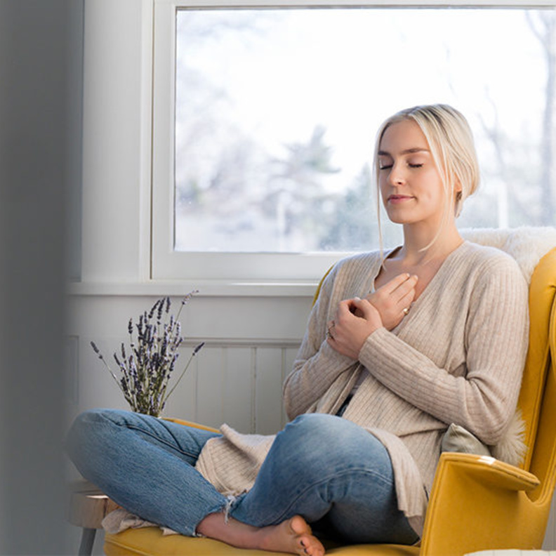 كيف يؤثر الصمت على شخصية المرأة؟