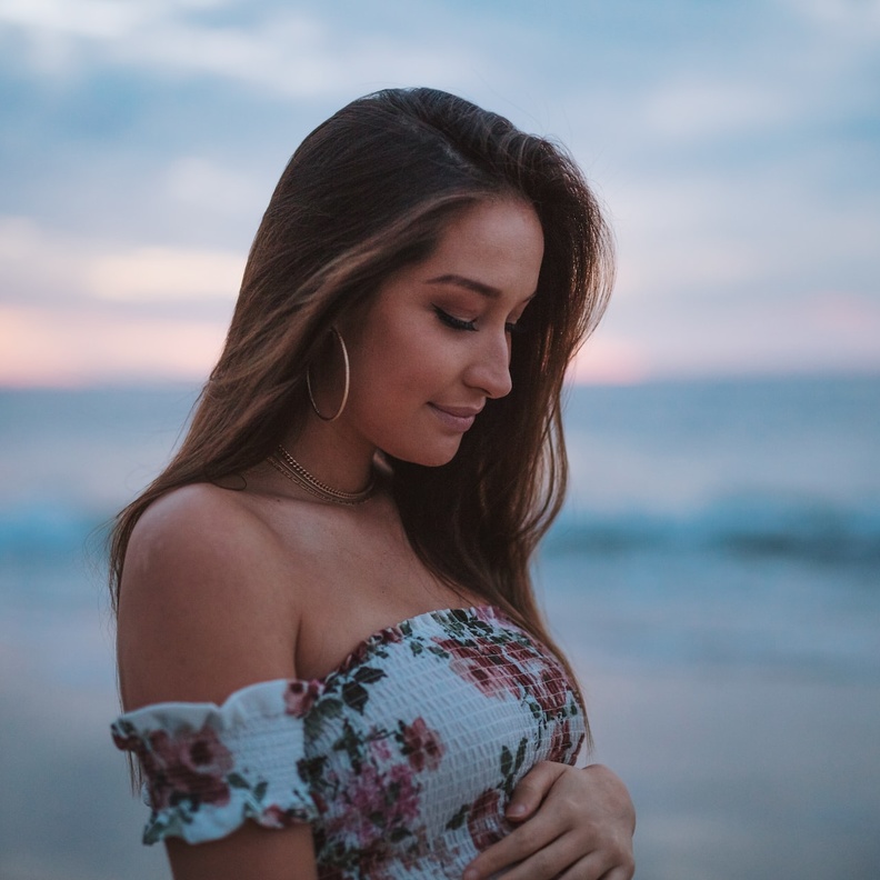 أسرار العناية بالبشرة والشعر والجسم أثناء فترة الحمل