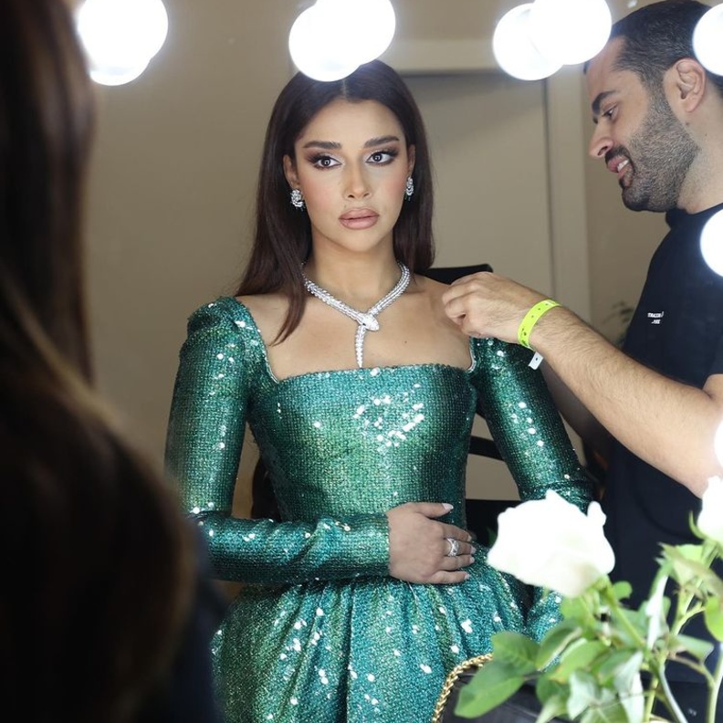 ثنائية لافتة للنجمة بلقيس والستايلست Cedric Haddad