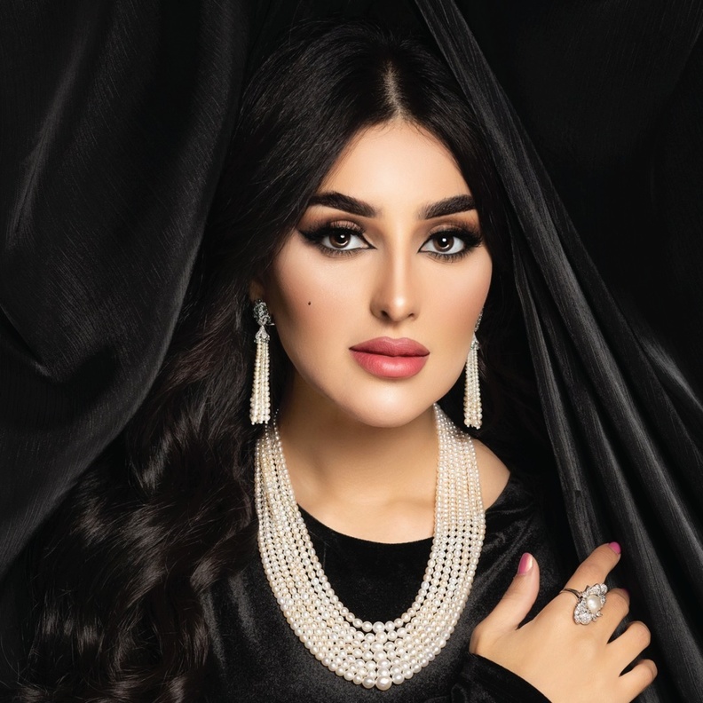 مجوهرات اللؤلؤ من دار مجوهرات الفردان