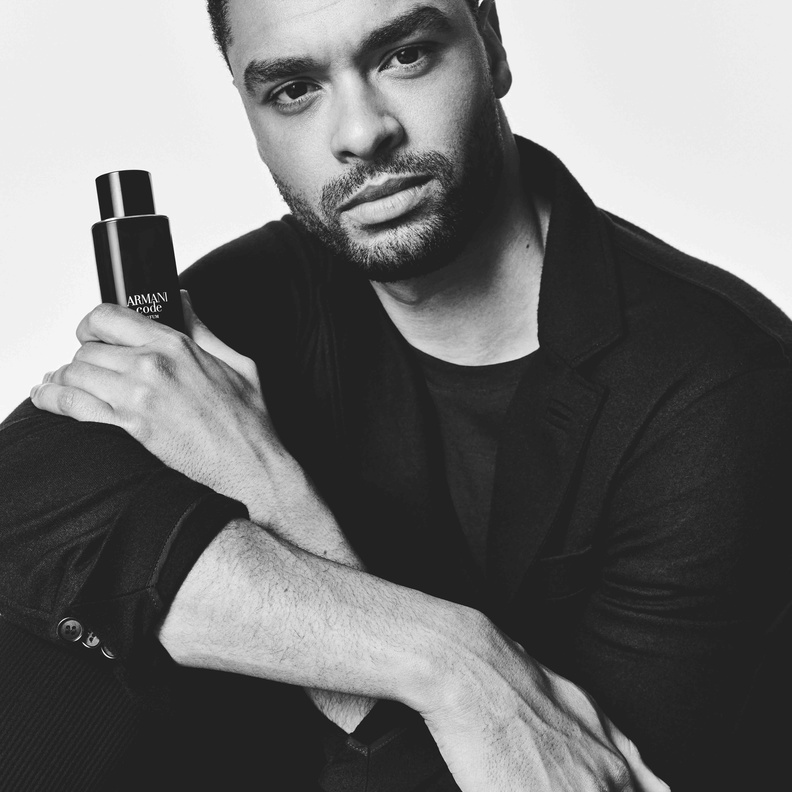 دار Giorgio Armani تعيد صياغة معايير استهلاك السلع الفاخرة