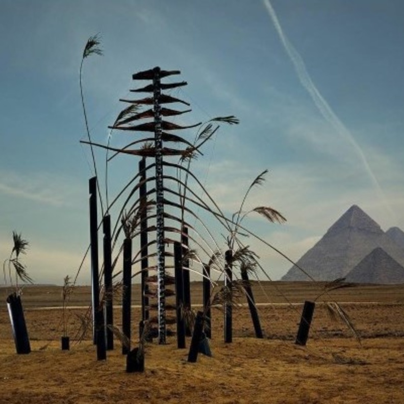 الفنان "محمد الفرج" يشارك في المعرض العالمي "الأبد هو الآن" في أهرامات الجيزة بمصر