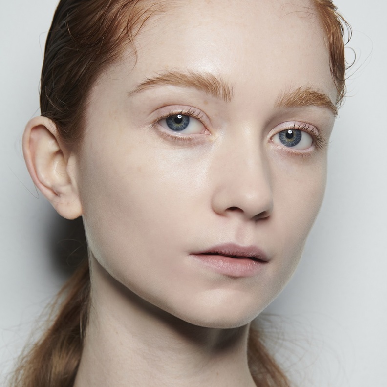 مستحضرات ELEMIS لبشرة صحية ورطبة في الخريف