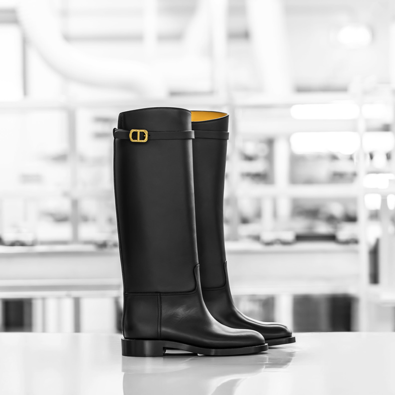 Dior Empreinte boots الحذاء الأبرز في مجموعة Dior Cruise لخريف 2023
