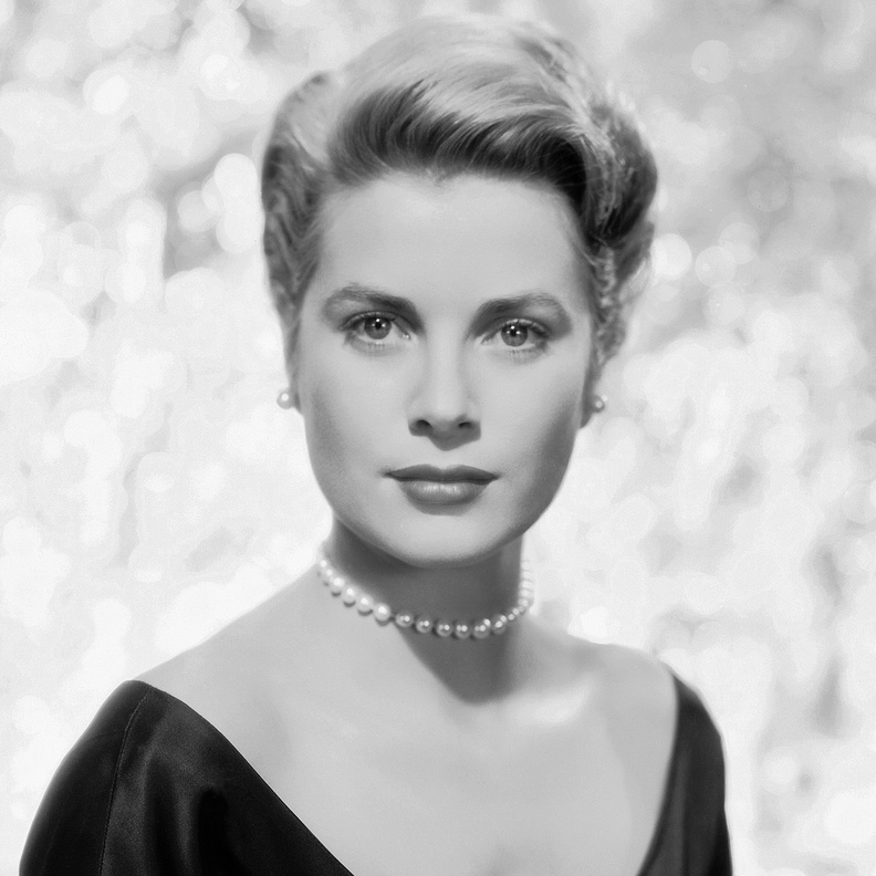 Grace Kelly الصورة من موقع wikipedia