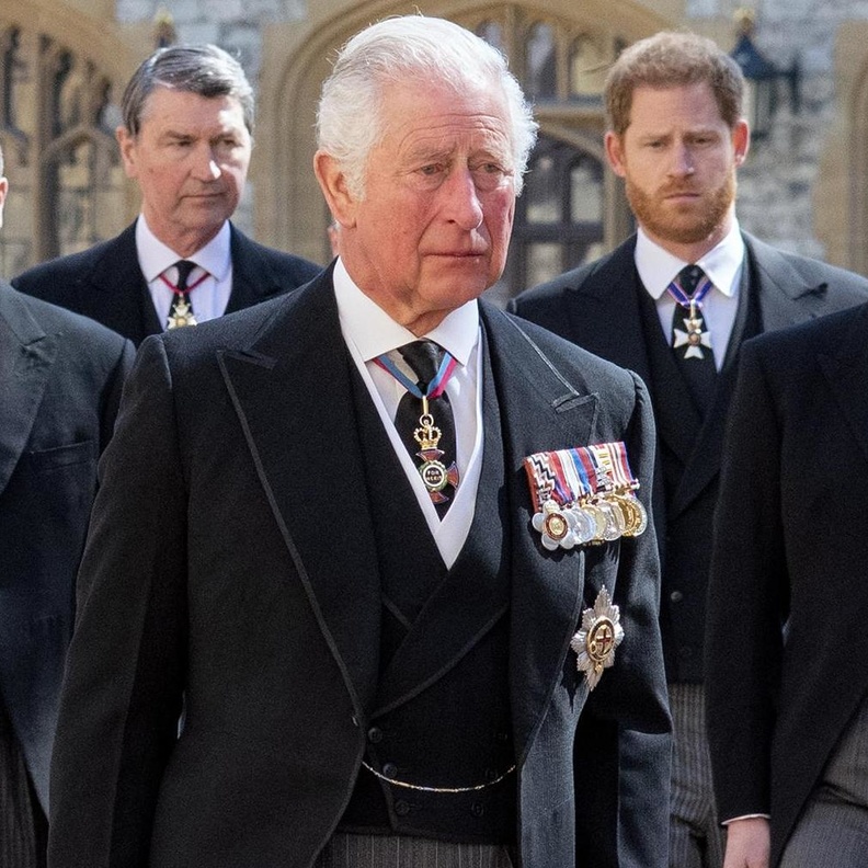 الملك تشارلز "مزق" قرار والدته الملكة بمنح الأمير إدوارد لقب دوق إدنبره 