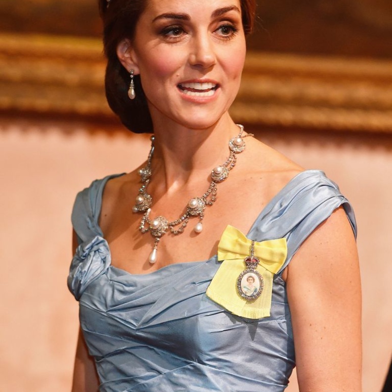هل ترتدي كيت ميدلتون تاج ديانا الأيقوني في أول مأدبة رسمية كأميرة ويلز؟