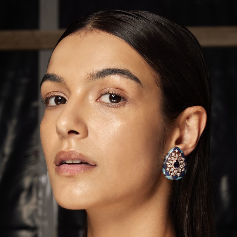 تعرفي على صيحة تنحيف الخدود من خلال الإجراءات التجميلية