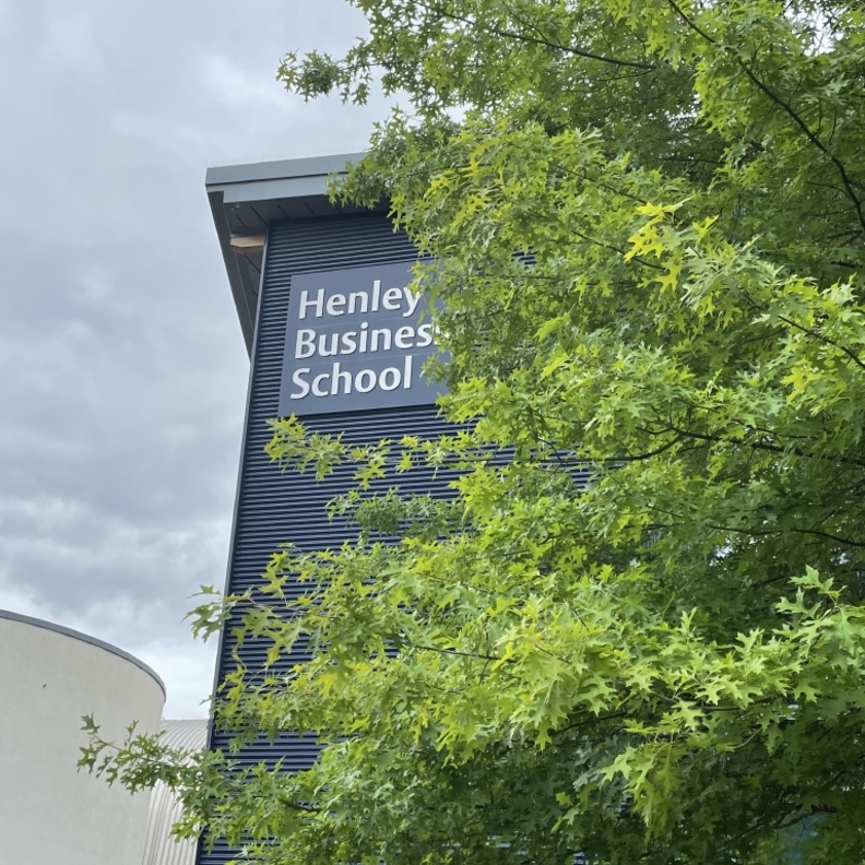 بشرى مسفر ل "هي" ريادة الأعمال تخصص يحث على التفكير بطريقة إبداعية