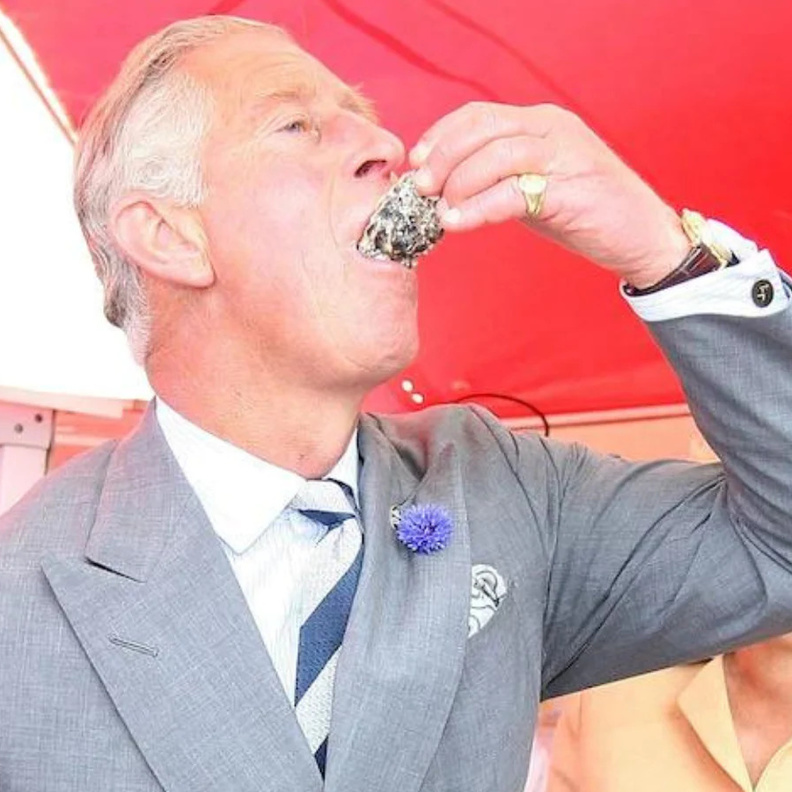 تعرفي على الأطعمة المفضلة للملك تشارلز (والأطعمة التي لا يتناولها أبدا)