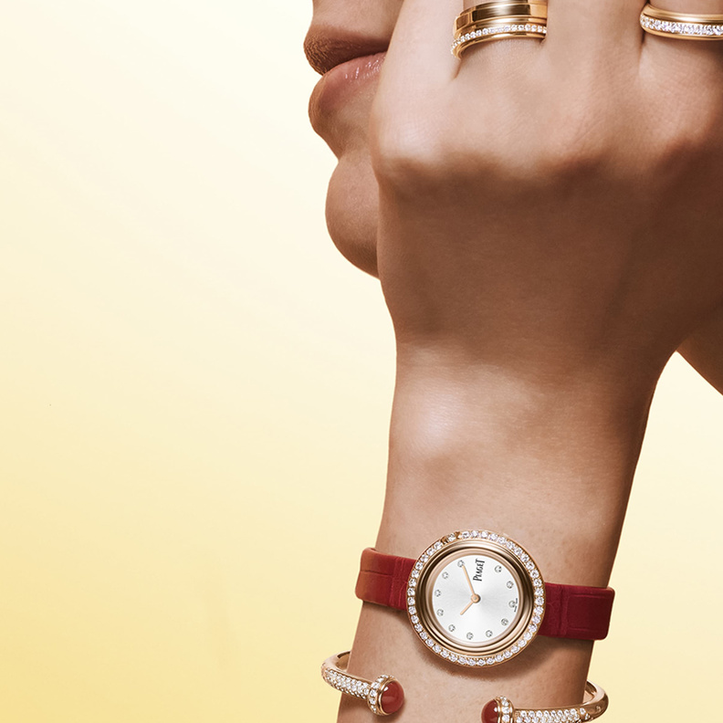 أناقتك في رأس السنة 2023 بأجمل موديلات ساعات ملونة