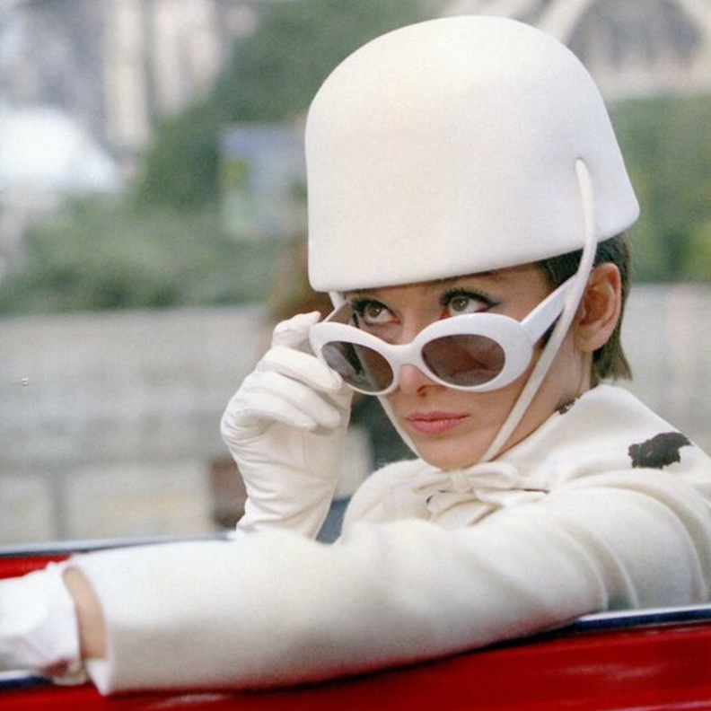 أودري هيبورن في فيلم كيف تسرق مليوناً، 1966