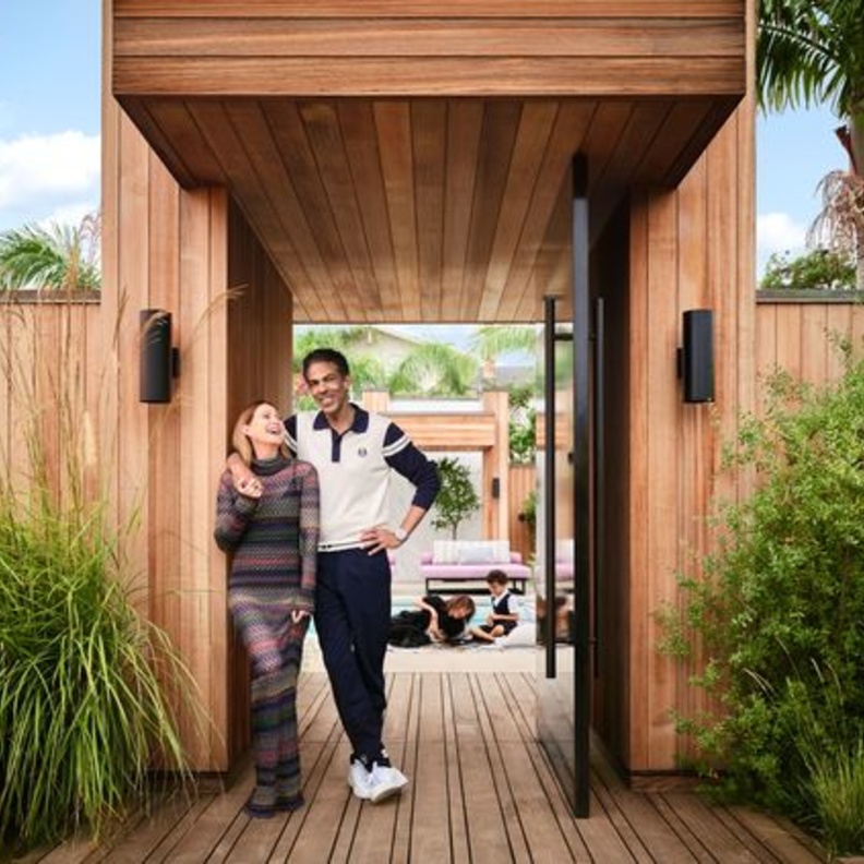 إلين بومبيو مع زوجها كريس إيفري