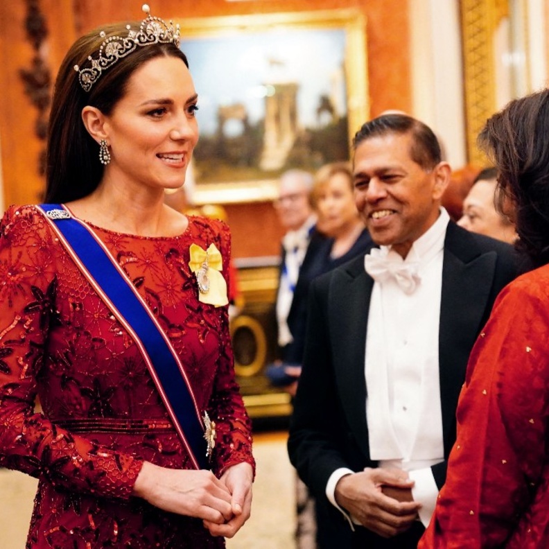 اكسسوارات فاخرة ومرصعة بالماس بأسلوب كيت ميدلتون