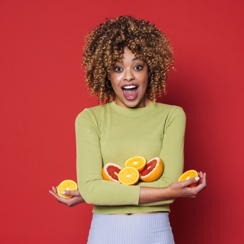 الحمضيات فاكهة غنية بالفوائد الصحية