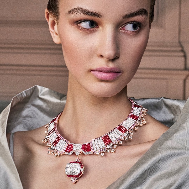 الصورة من موقع Maison Van Cleef & Arpels