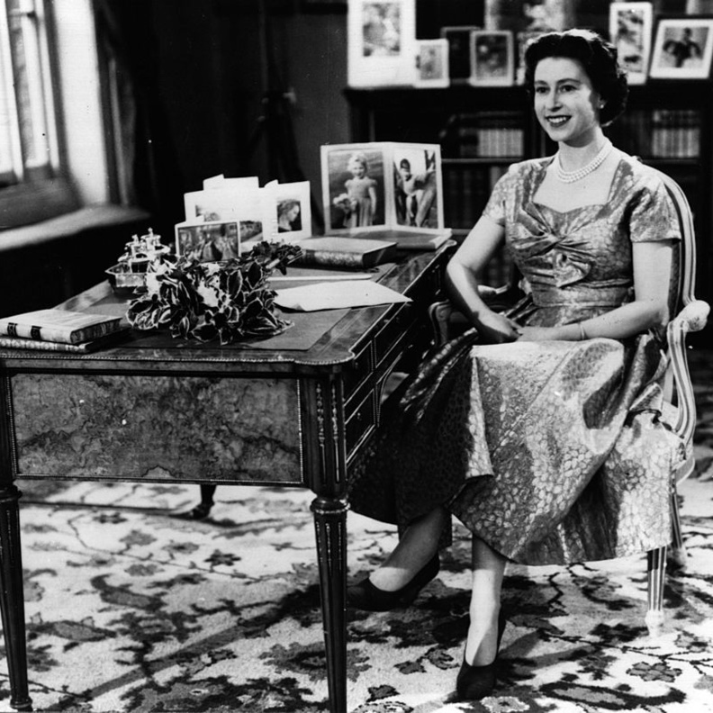 بداية تقليد خطاب الملك أو الملكة الحاكمة في بريطانيا بمناسبة أعياد الميلاد