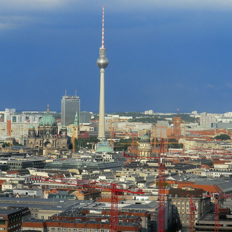 برج التلفزيون من أهم معالم السياحة في برلين بواسطة Reinhard Link