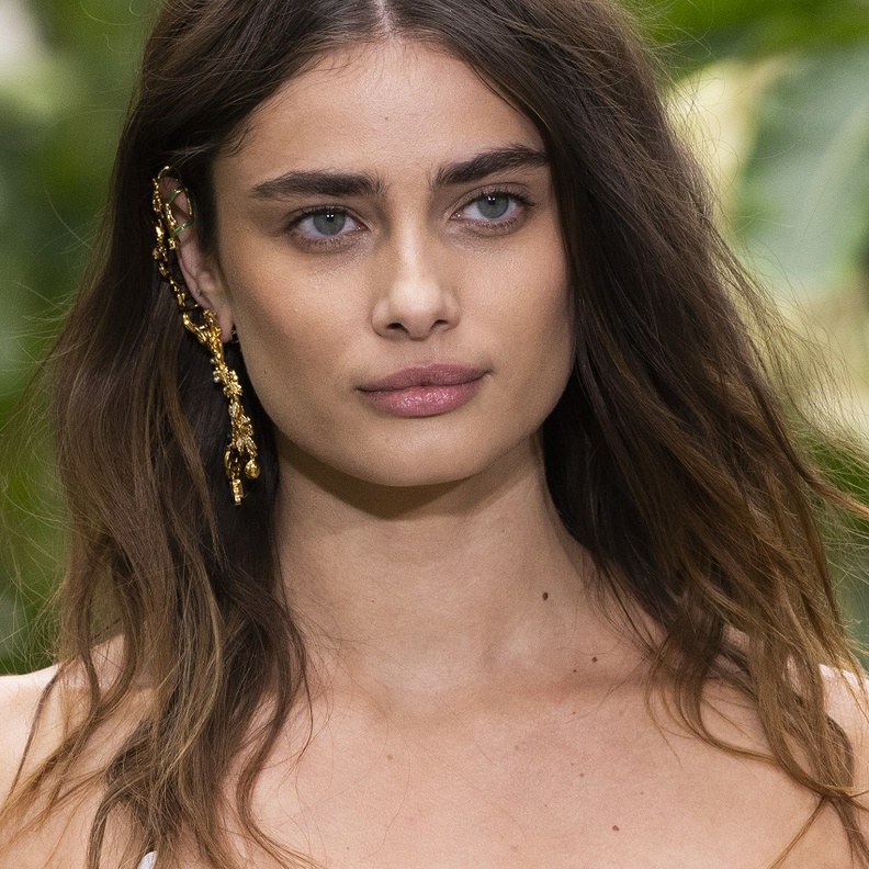 تعرفي على قصة العطور عبر العصور لاختيار المُناسب لكِ