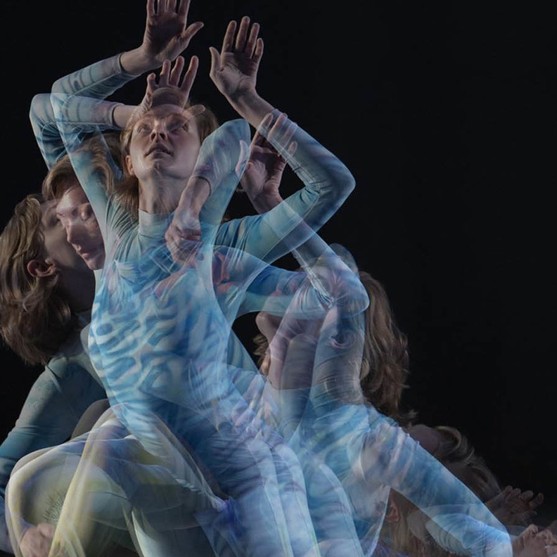 عرض ابنة صياد اللؤلؤ