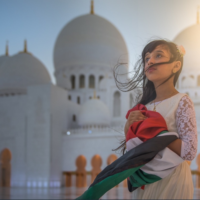 فخر واعتزاز بعيد الاتحاد.