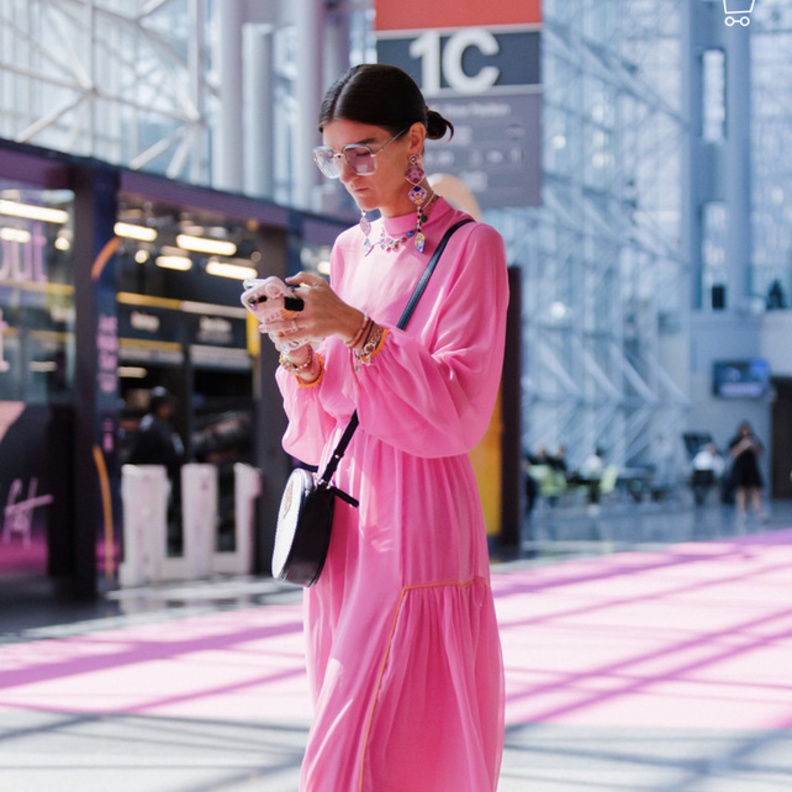 مقابلة "هي" مع مؤسِسة Never Fully Dressed... من متجر صغير إلى العالمية 