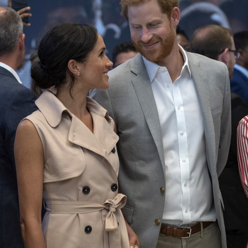 حبيبات الأمير هاري السابقات أم ميغان ماركل.. من الأجمل؟