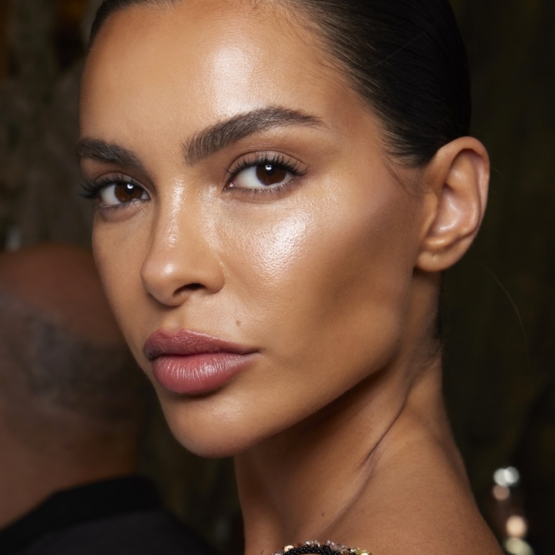  أجدد مستحضرات علب الظلال الفاخرة اختاريها لهدايا مناسبات نهاية عام 2022