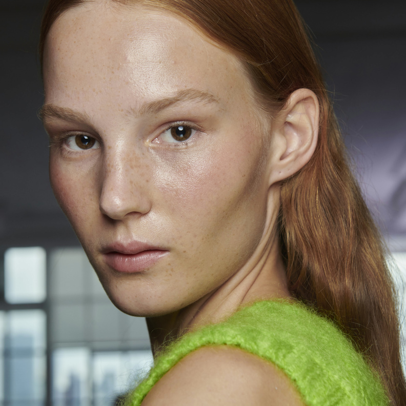 ماسك طبيعي لازالة النمش من الوجه قبل راس السنة 2023