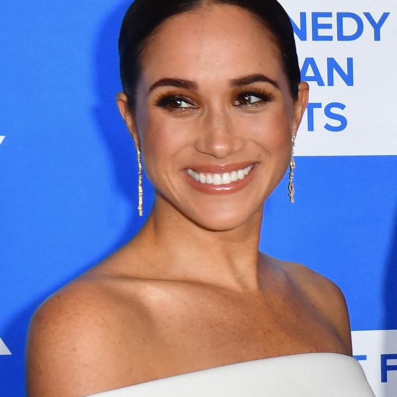 أسرار إطلالات ميغان ماركل الجمالية عام 2022