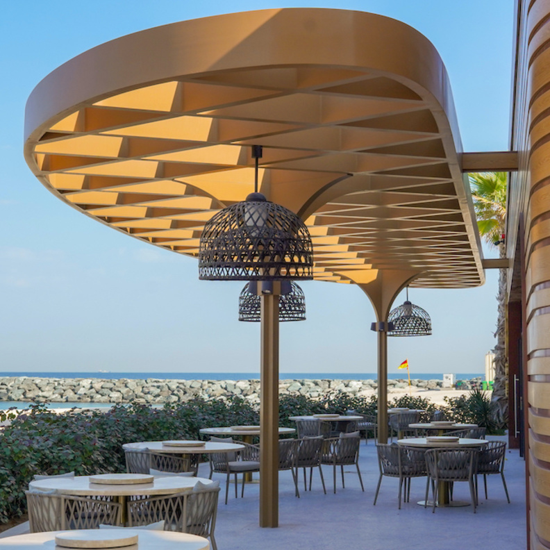 تدشين شاطئ الحيرة.. أطول وجهة بحرية في مدينة الشارقة