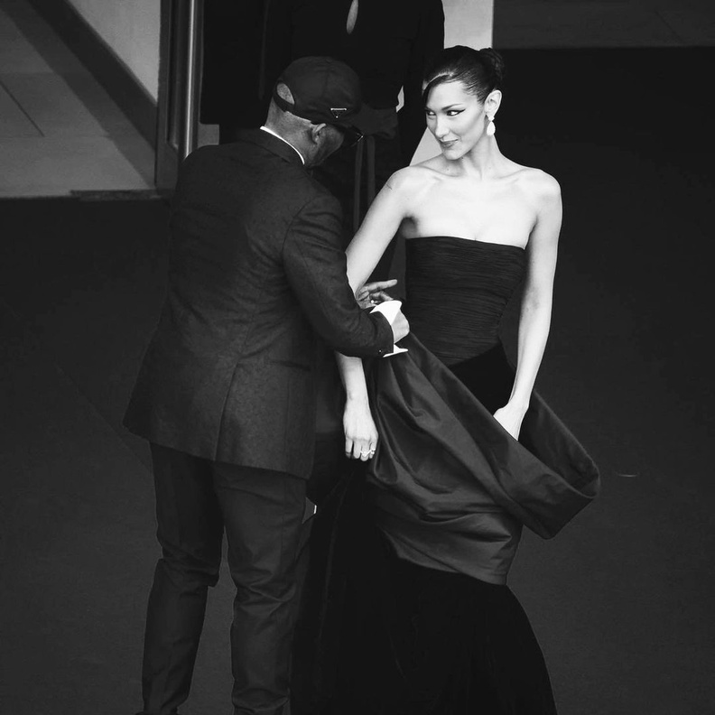 21 إطلالة تُثبت أن موضة الفينتاج تصمد أمام اختبار الزمن 