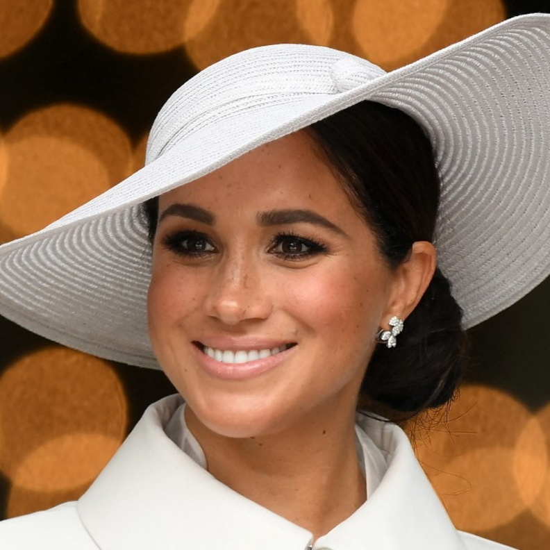   موديلات مجوهرات أنثوية اختارتها ميغان ماركل لتعبر عن شخصيتها هذا العام